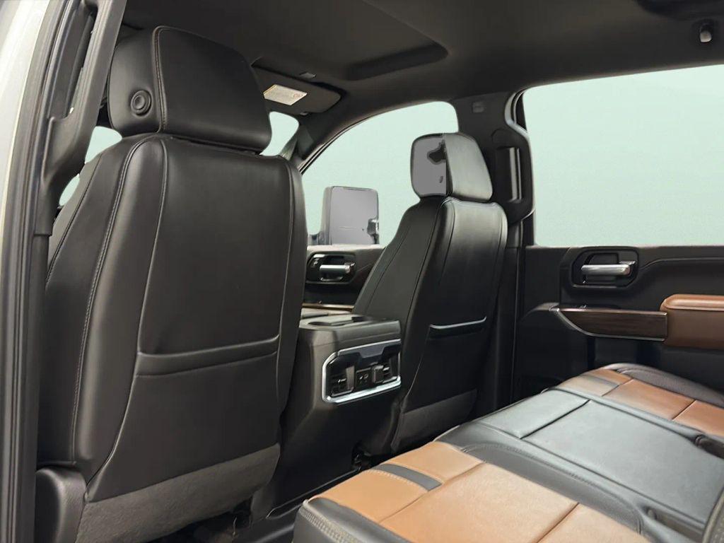 used 2022 Chevrolet Silverado 2500 car, priced at $46,900