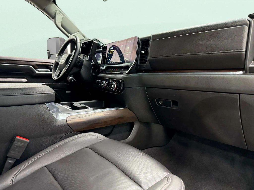 used 2024 GMC Sierra 2500 car, priced at $68,900