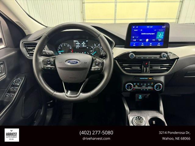 used 2022 Ford Escape car, priced at $21,900