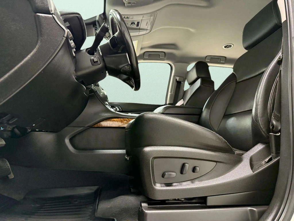used 2020 Chevrolet Suburban car, priced at $33,900