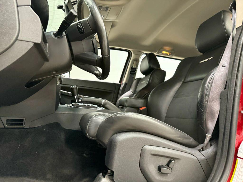 used 2009 Jeep Grand Cherokee car, priced at $17,900