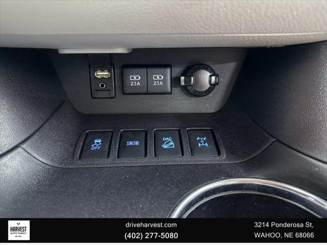 used 2017 Toyota Highlander car, priced at $16,900