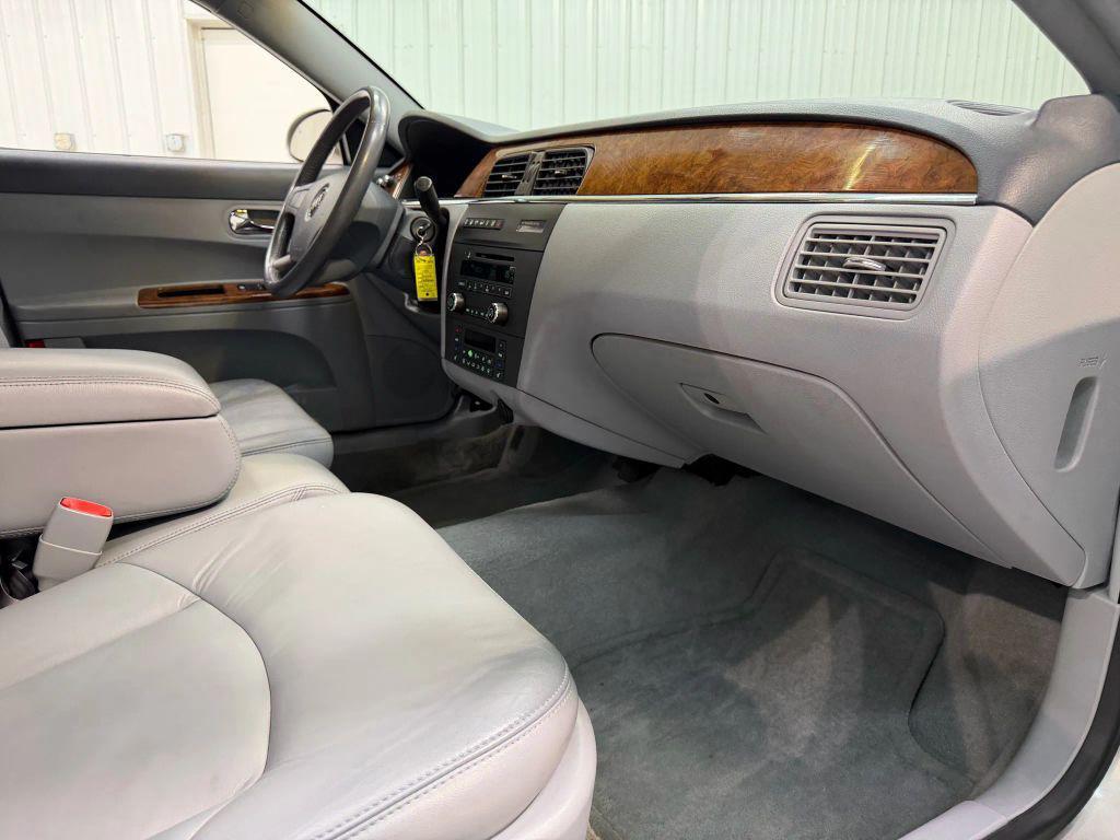 used 2006 Buick LaCrosse car, priced at $10,900