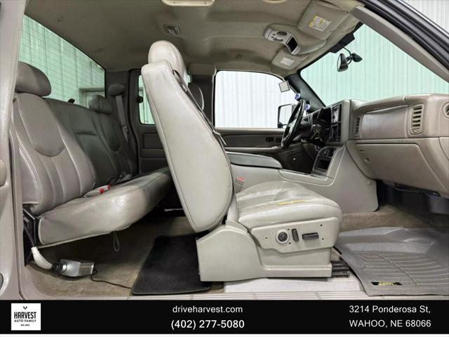 used 2004 GMC Sierra 2500 car, priced at $16,900