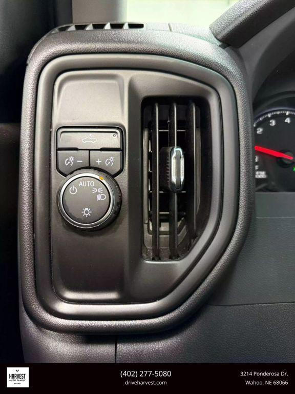 used 2024 Chevrolet Silverado 1500 car, priced at $31,900