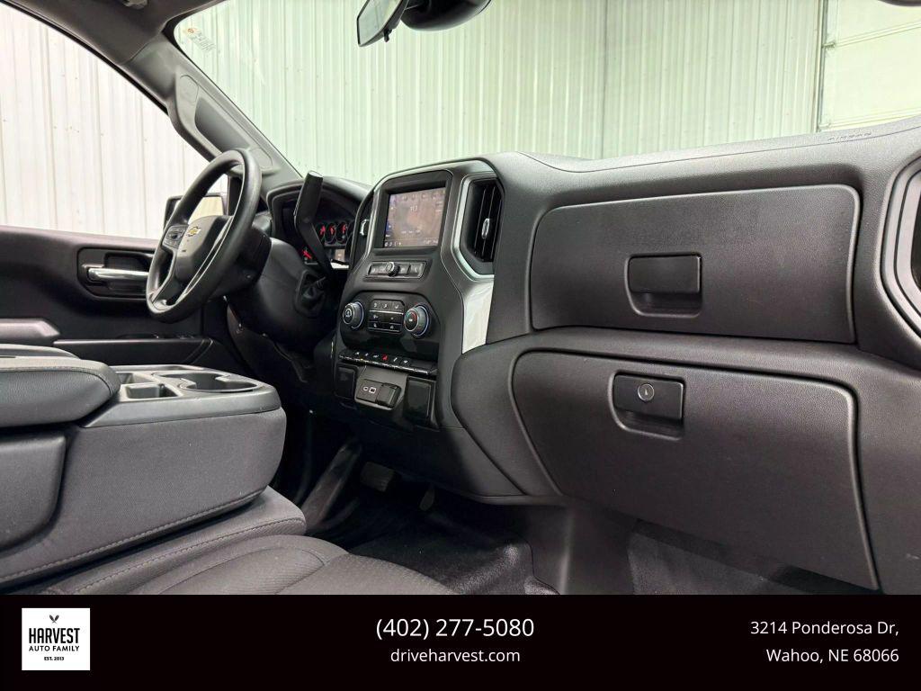 used 2024 Chevrolet Silverado 1500 car, priced at $31,900