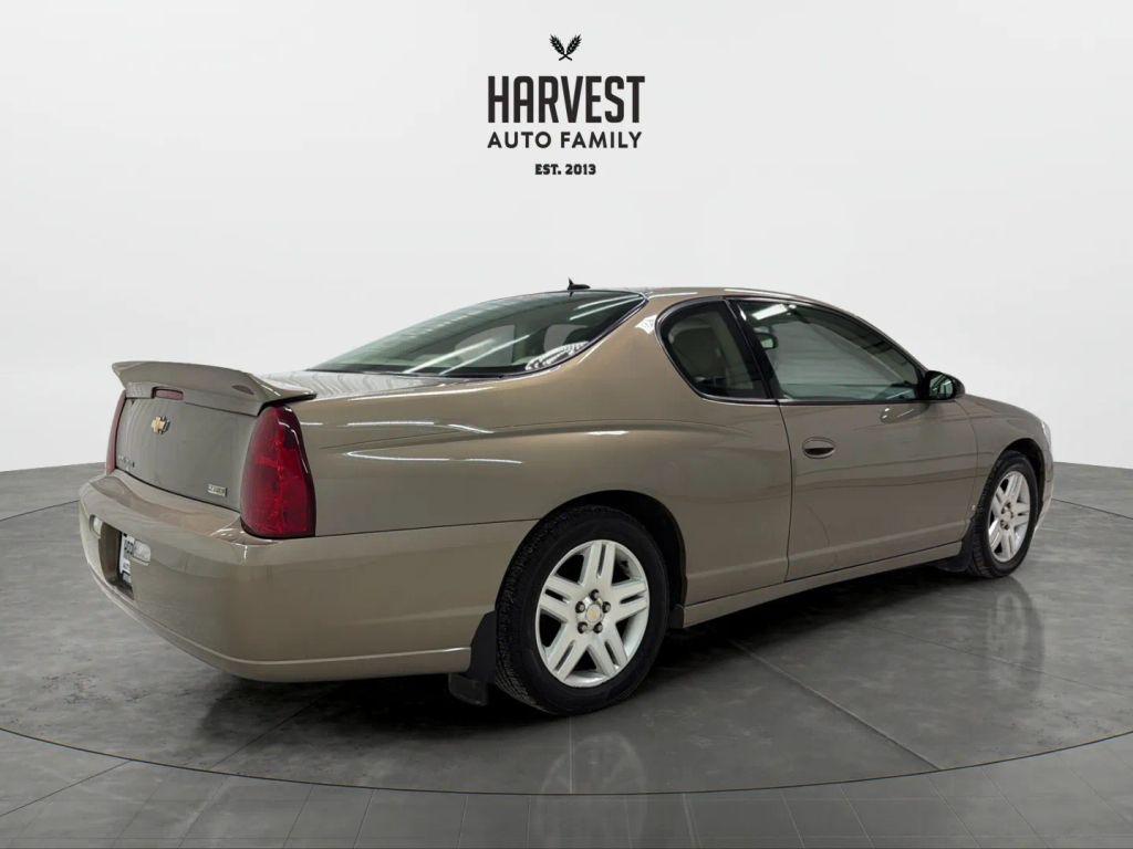 used 2007 Chevrolet Monte Carlo car, priced at $9,900
