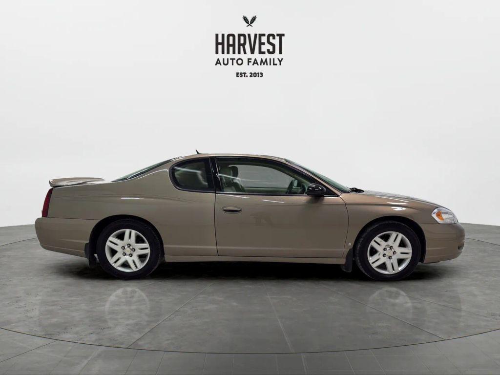 used 2007 Chevrolet Monte Carlo car, priced at $9,900