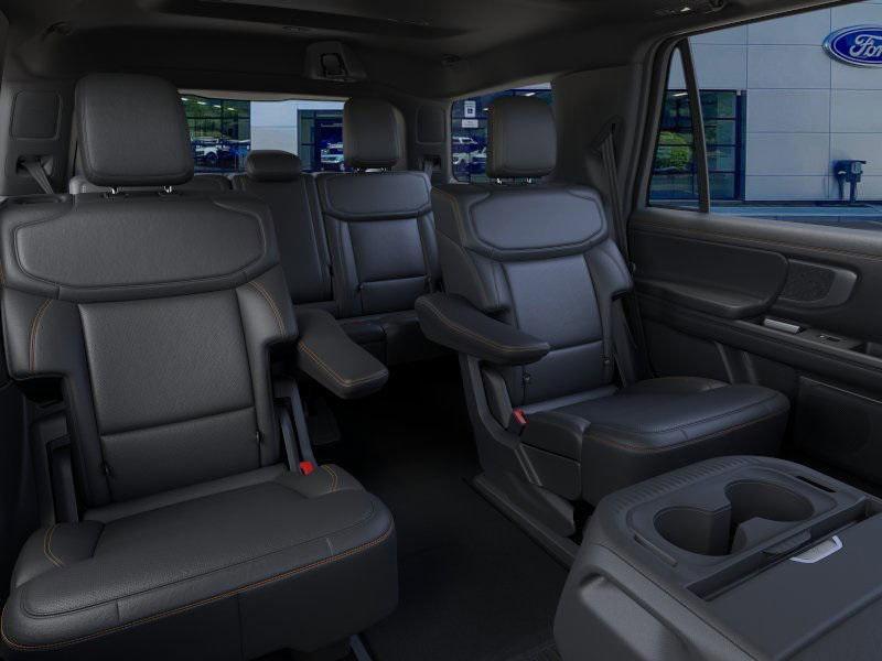 new 2025 Ford Expedition car, priced at $83,690