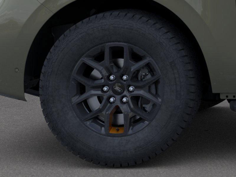 new 2025 Ford Expedition car, priced at $83,690