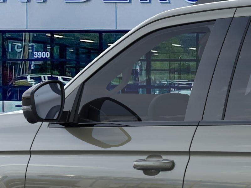 new 2025 Ford Expedition car, priced at $83,690