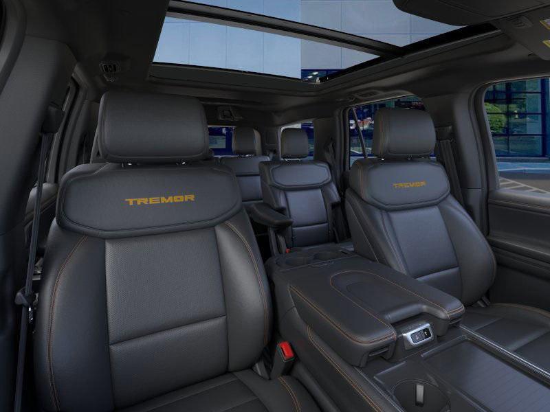 new 2025 Ford Expedition car, priced at $83,690