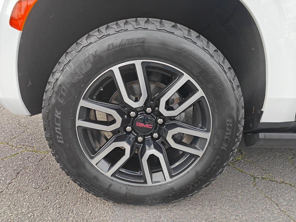 used 2023 GMC Yukon car, priced at $66,988