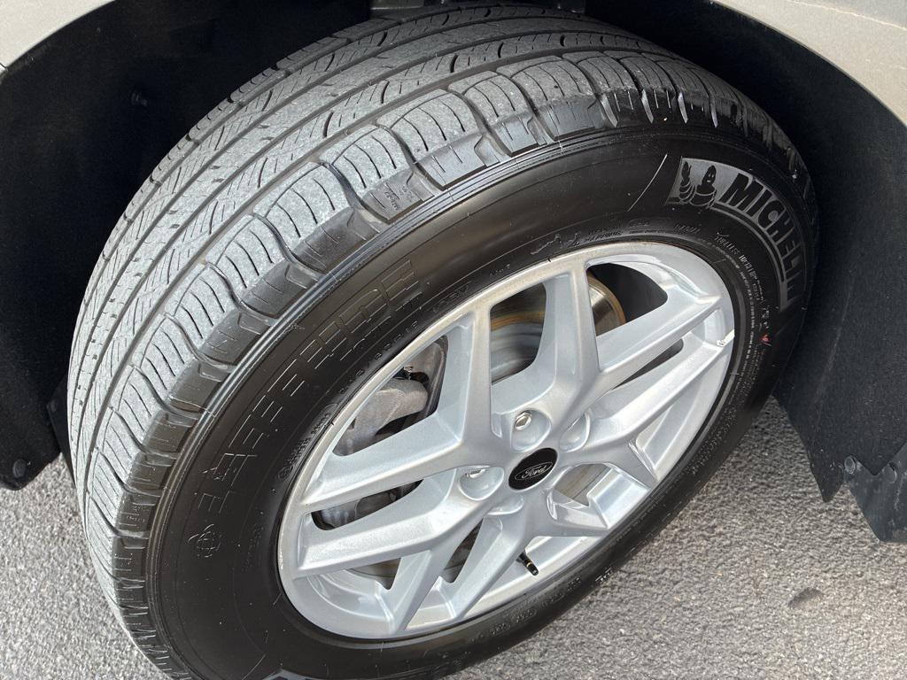 used 2024 Ford Edge car, priced at $23,988