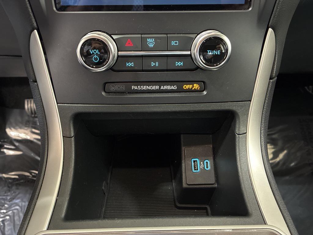 used 2024 Ford Edge car, priced at $23,988