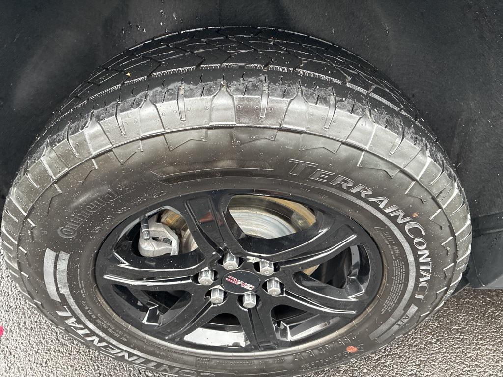 used 2023 GMC Acadia car, priced at $36,988