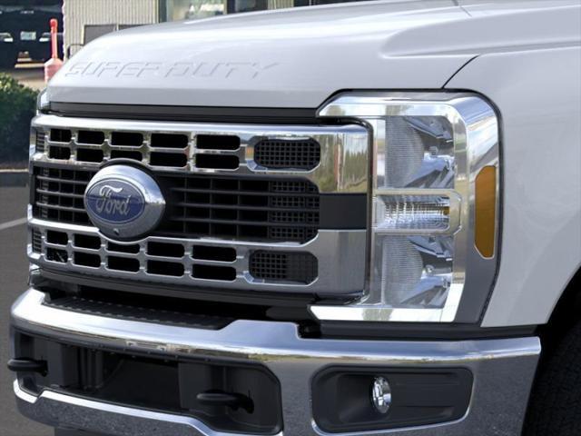 new 2024 Ford F-350 car, priced at $70,570