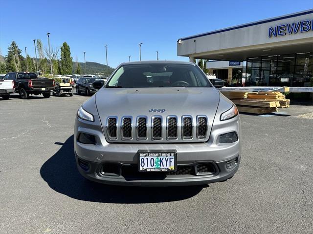 used 2014 Jeep Cherokee car, priced at $11,855