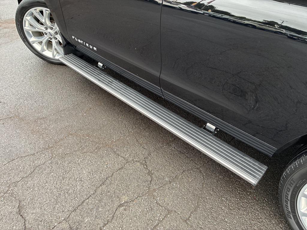 used 2018 Ford Expedition car, priced at $39,998