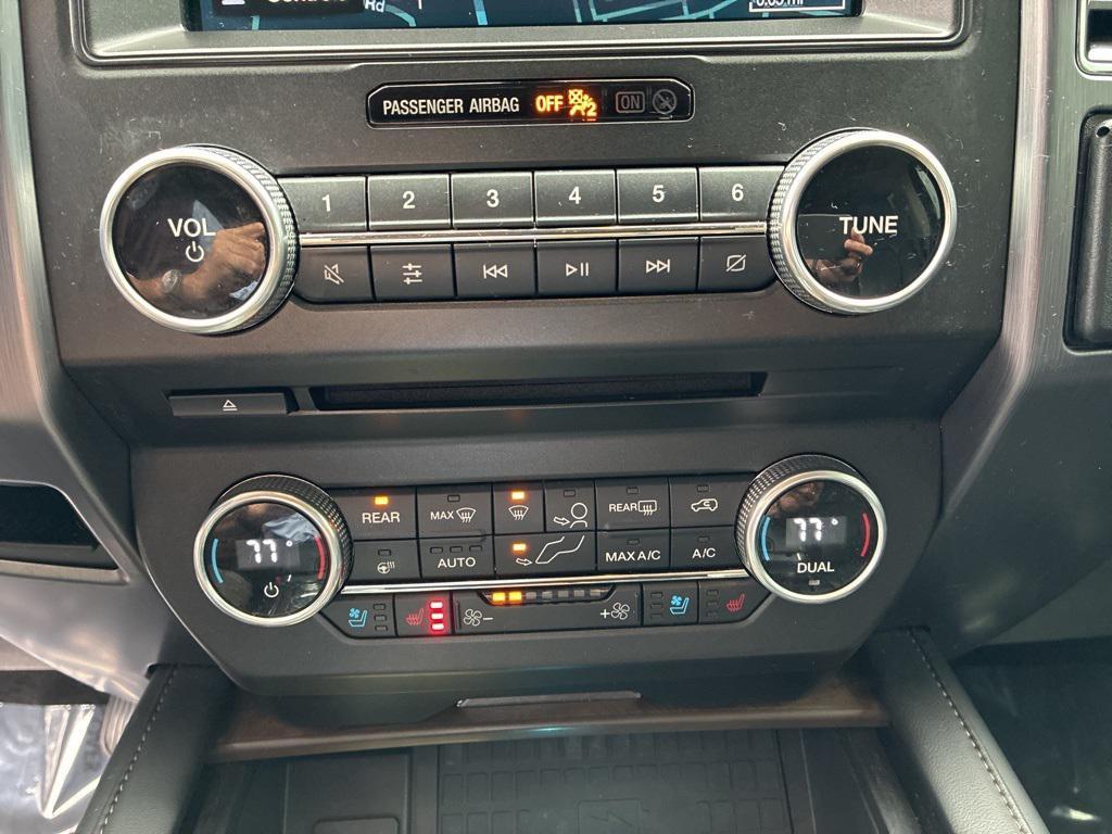 used 2018 Ford Expedition car, priced at $39,998