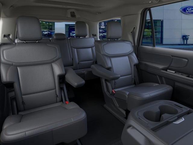 new 2025 Ford Expedition car, priced at $72,425
