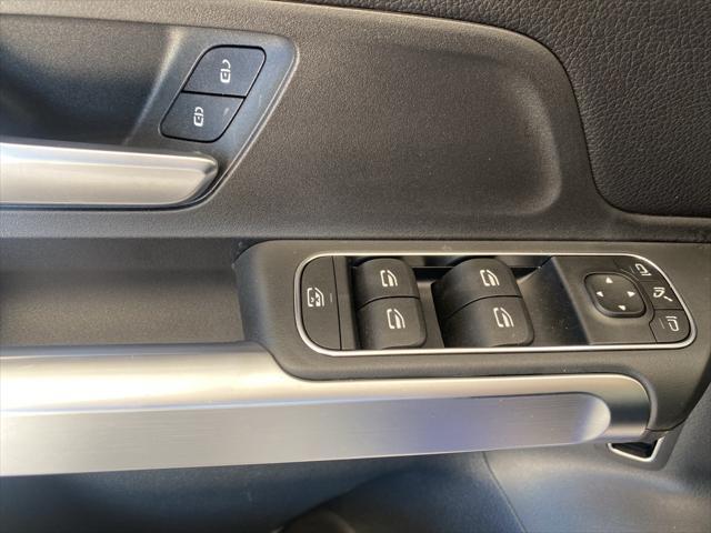 used 2022 Mercedes-Benz GLB 250 car, priced at $30,988