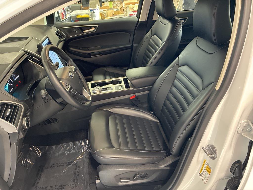 used 2024 Ford Edge car, priced at $23,998
