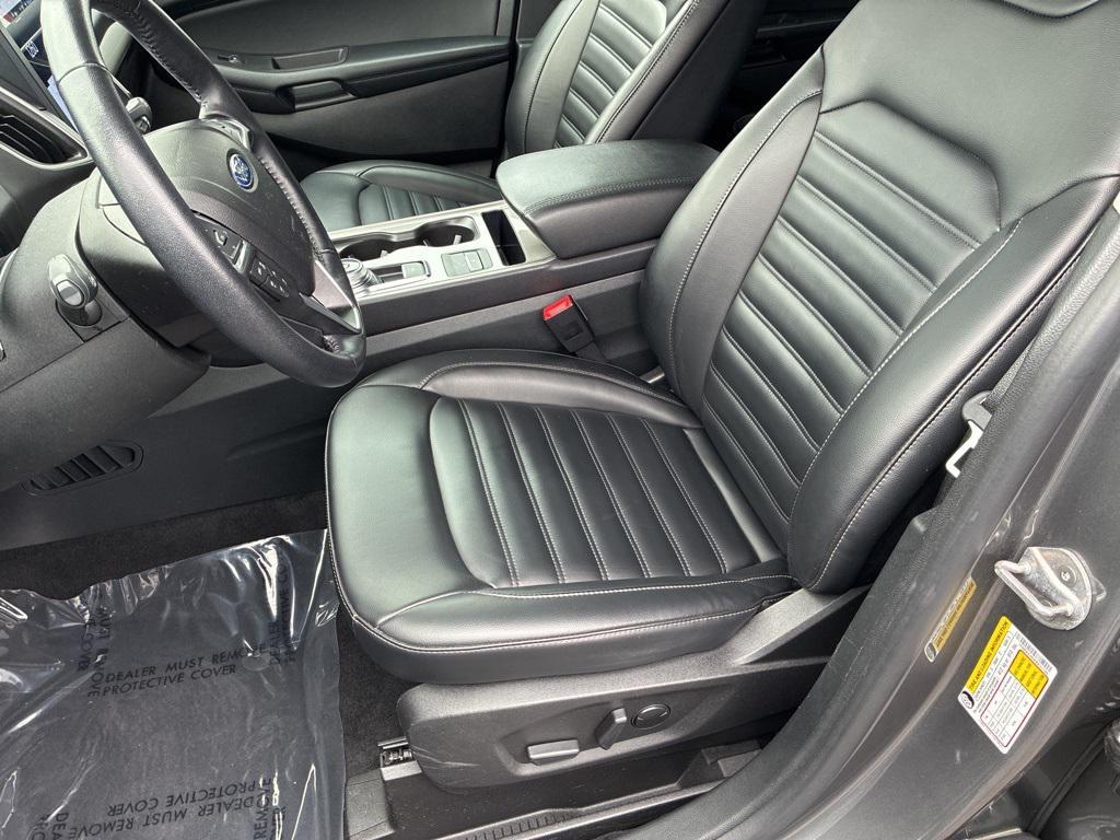 used 2023 Ford Edge car, priced at $21,988