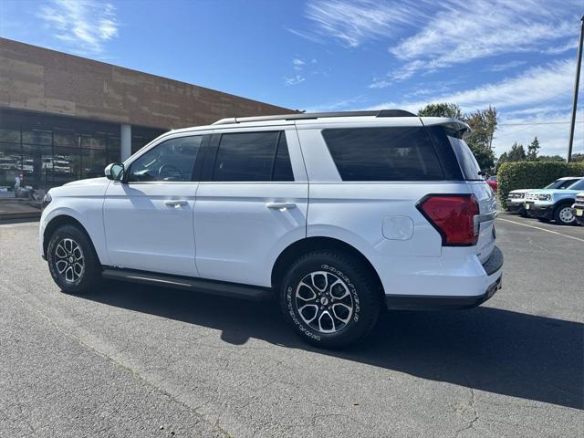 used 2023 Ford Expedition car, priced at $45,987