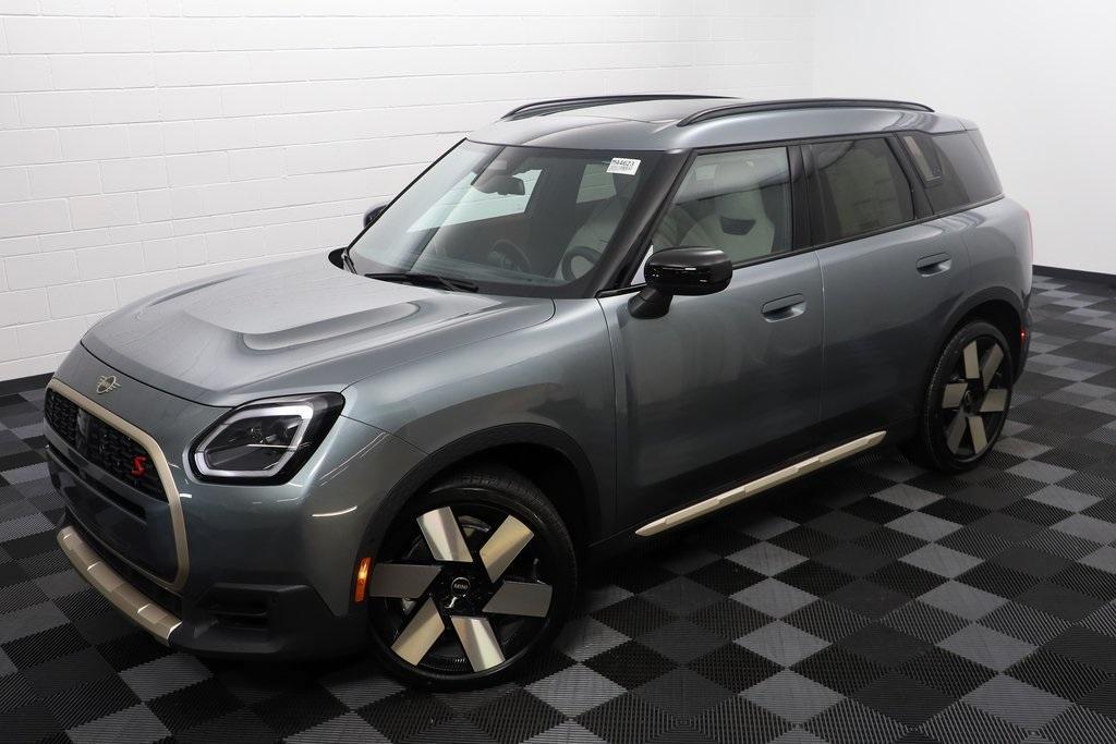 new 2025 MINI Countryman car, priced at $41,295