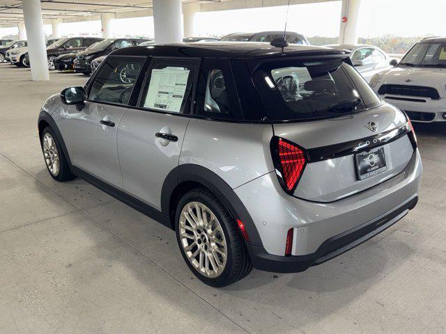 new 2025 MINI Hardtop car, priced at $38,195