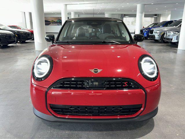 new 2025 MINI Hardtop car, priced at $35,595