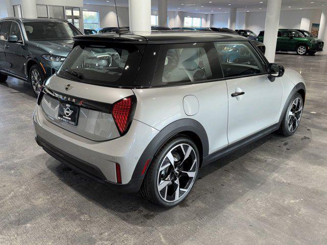 new 2025 MINI Hardtop car, priced at $37,795