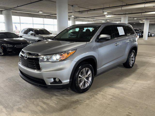 used 2015 Toyota Highlander car, priced at $17,500
