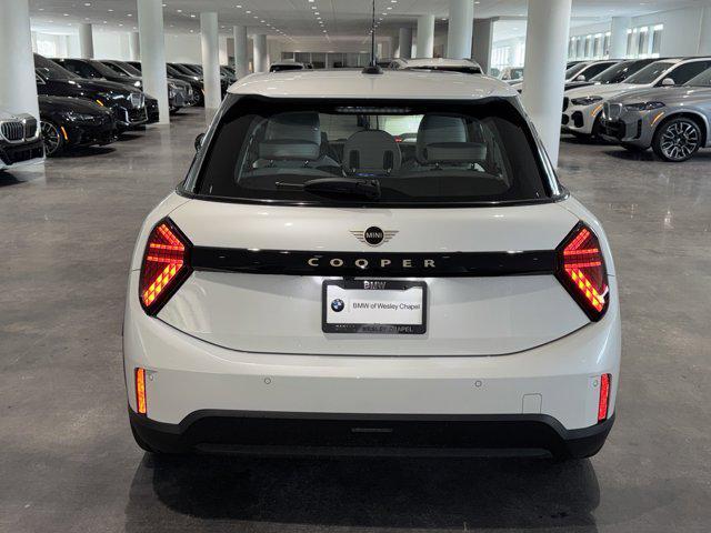new 2025 MINI Hardtop car, priced at $33,345