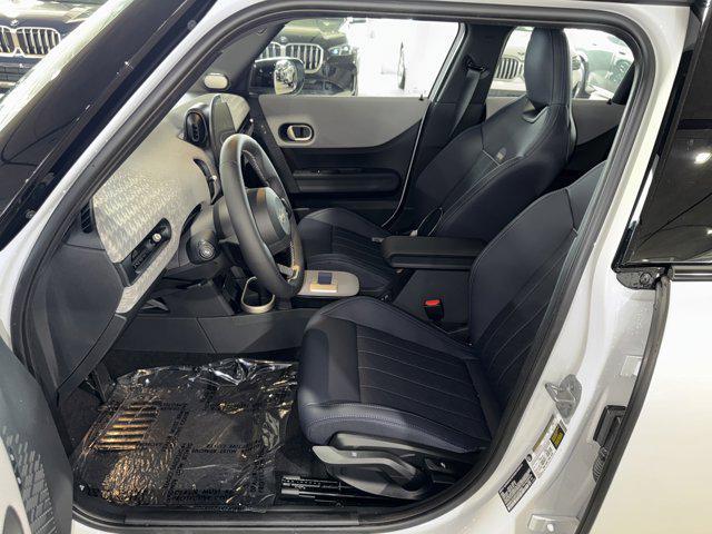 new 2025 MINI Hardtop car, priced at $37,925