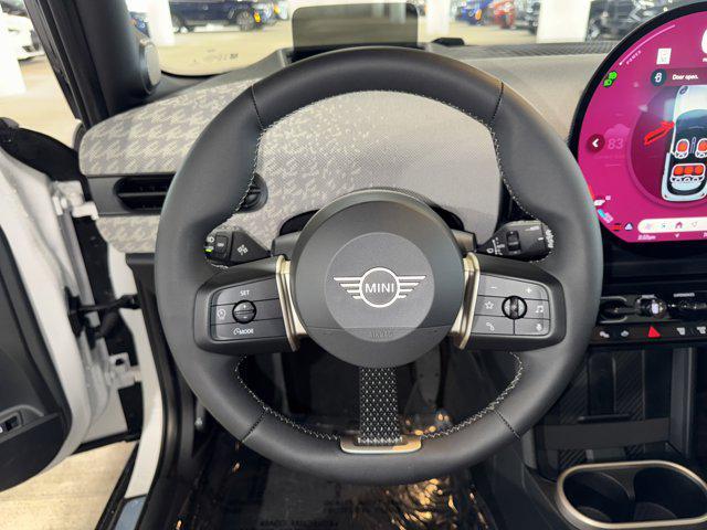 new 2025 MINI Hardtop car, priced at $37,925