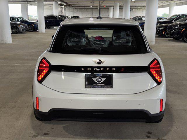 new 2025 MINI Hardtop car, priced at $37,925