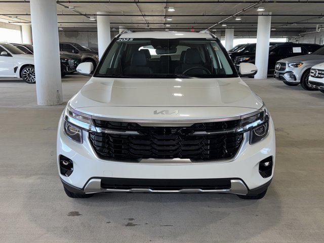 used 2025 Kia Seltos car, priced at $21,120