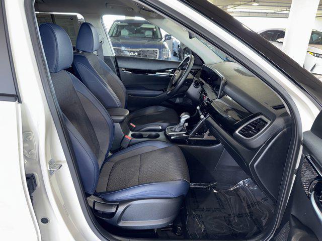 used 2025 Kia Seltos car, priced at $21,120