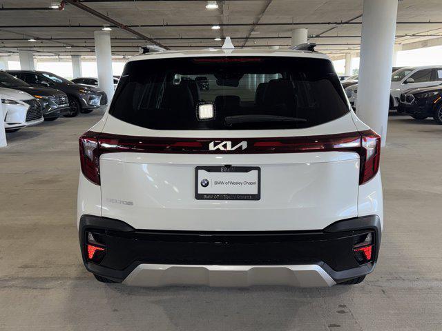 used 2025 Kia Seltos car, priced at $21,120