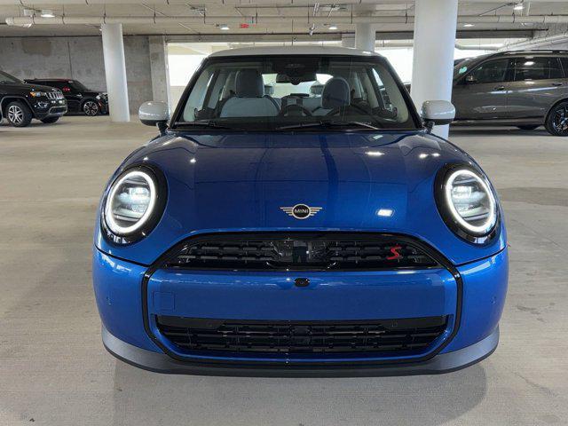 new 2025 MINI Hardtop car, priced at $37,295