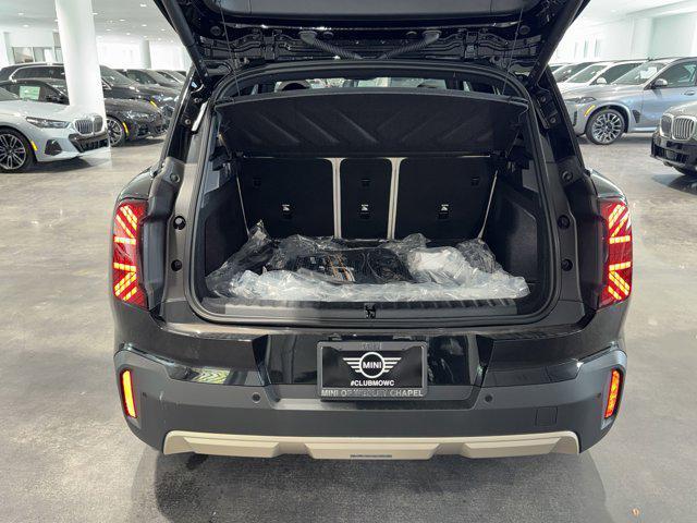 new 2025 MINI Countryman car, priced at $43,640