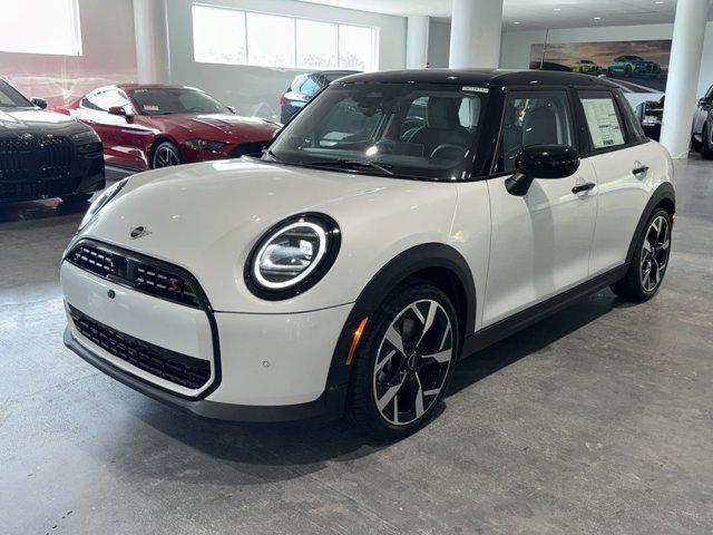 new 2025 MINI Hardtop car, priced at $38,295