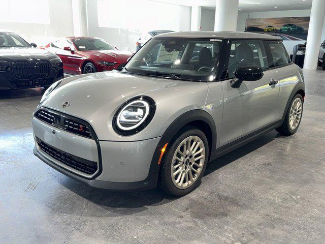 new 2025 MINI Hardtop car, priced at $37,295