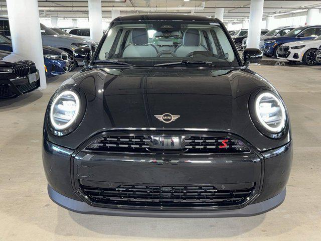 new 2025 MINI Hardtop car, priced at $38,380