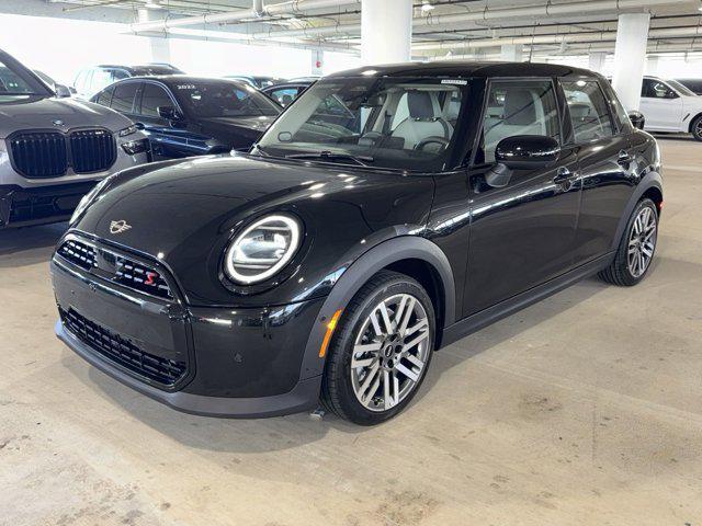 new 2025 MINI Hardtop car, priced at $38,380