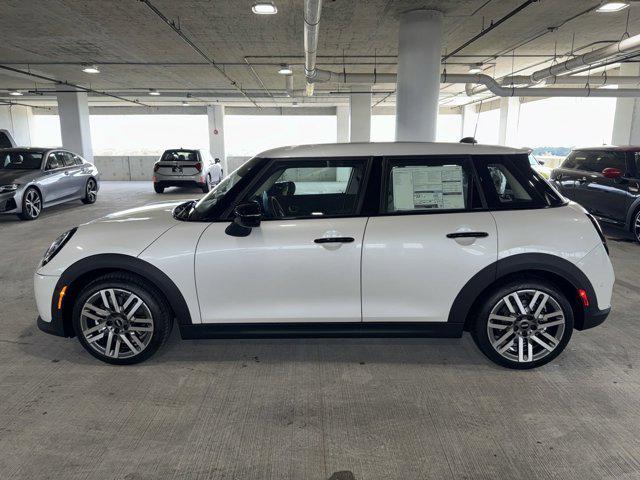 new 2025 MINI Hardtop car, priced at $36,595