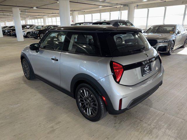 new 2025 MINI Hardtop car, priced at $32,345