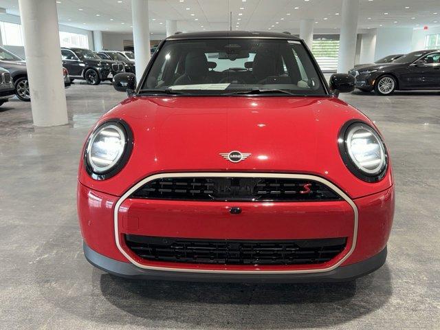 new 2025 MINI Hardtop car, priced at $39,045